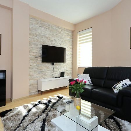 Apartment Ksenija Задар Екстер'єр фото